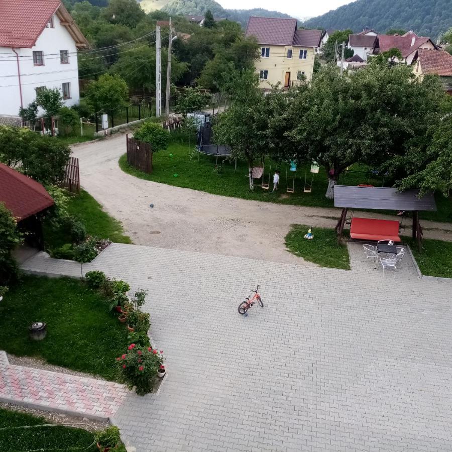 Casa Cornelia Hotel Bran  Buitenkant foto