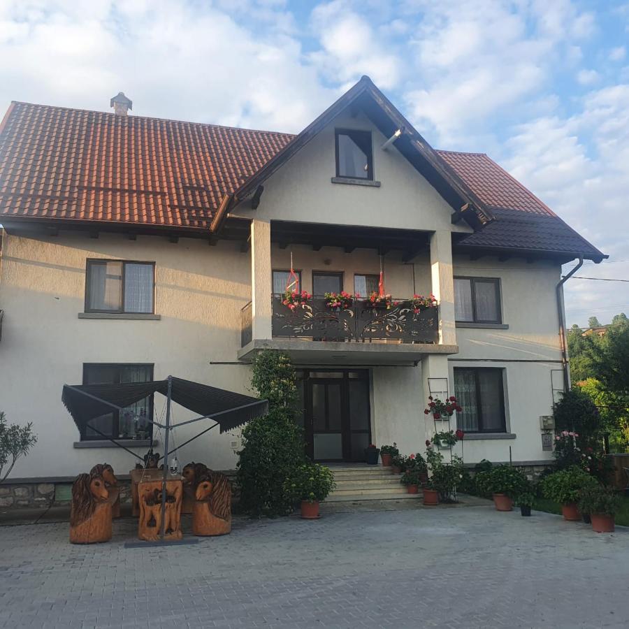 Casa Cornelia Hotel Bran  Buitenkant foto